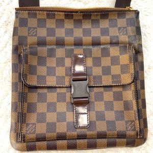 Louis Vuitton crossbody